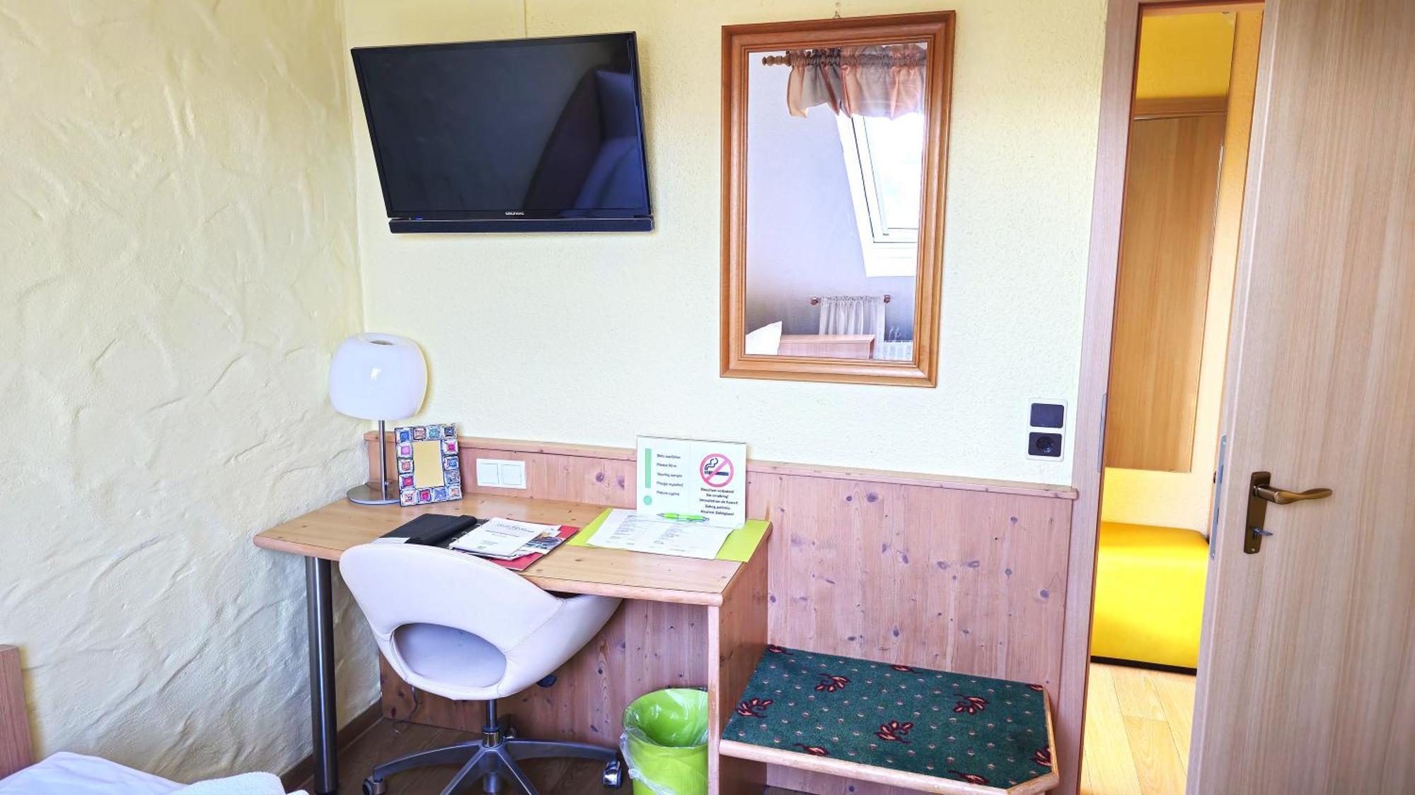 Hotel Avenue Altenfurt Nuremberg Ngoại thất bức ảnh