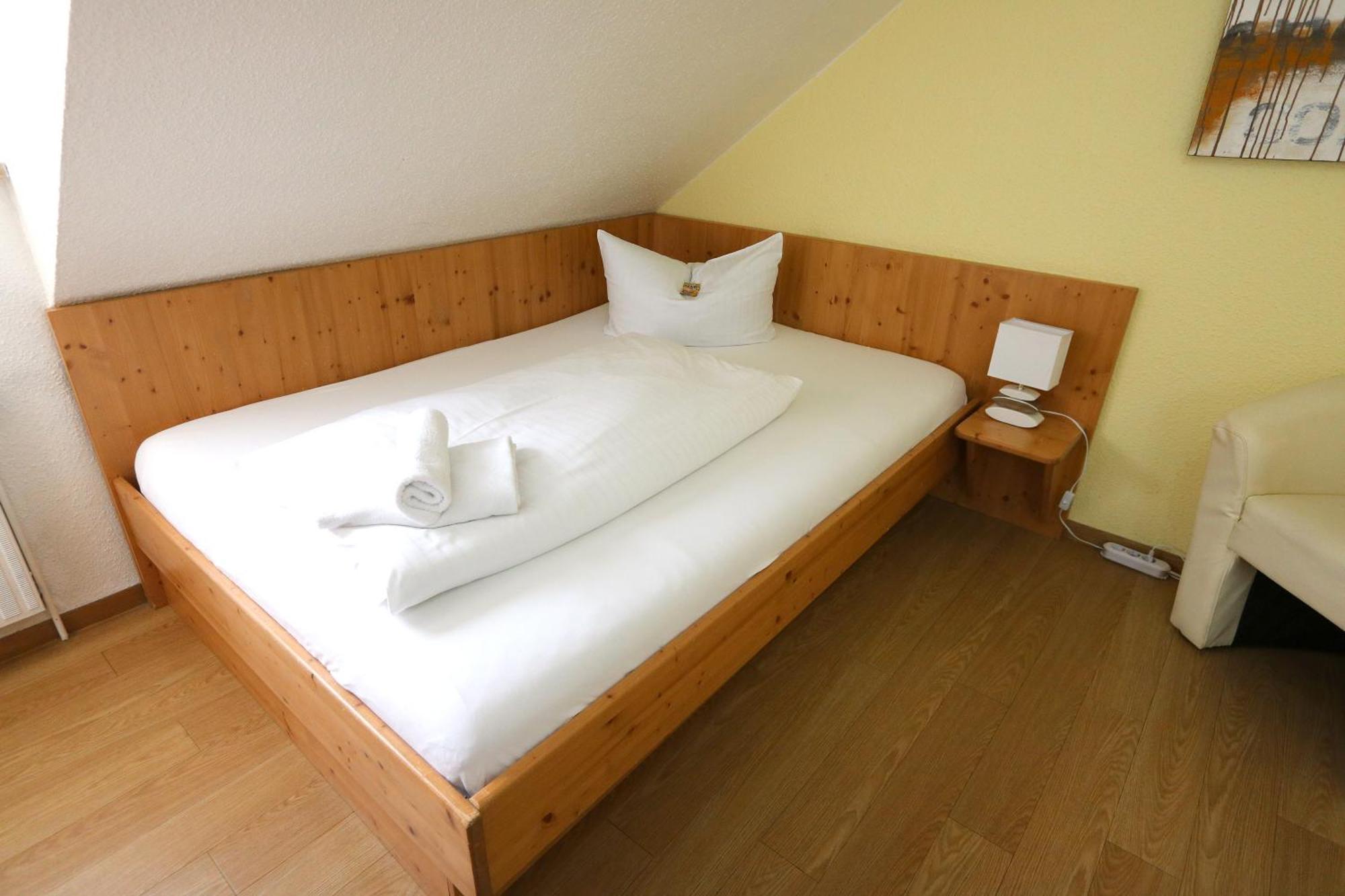 Hotel Avenue Altenfurt Nuremberg Ngoại thất bức ảnh