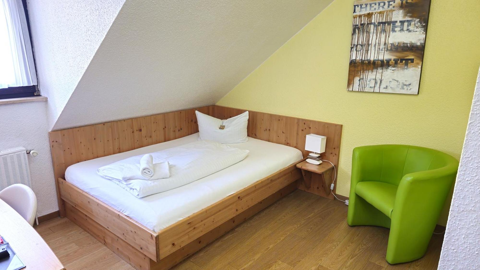Hotel Avenue Altenfurt Nuremberg Ngoại thất bức ảnh